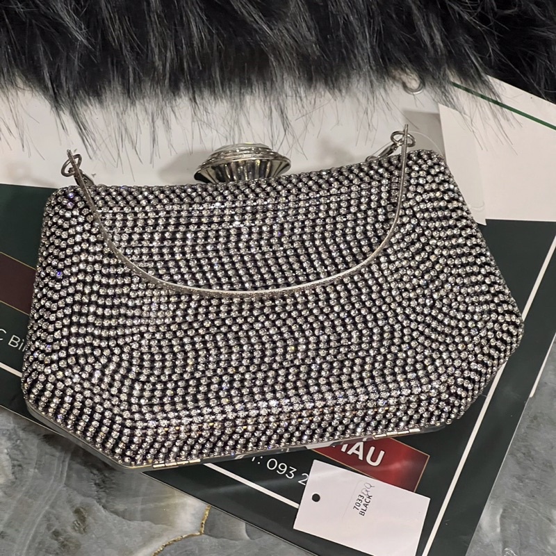 Túi Đầm Đeo Vai Hàng Cao Cấp Túi Đựng Vừa Điện THoại Lớn Thích Hợp Mang Đi Tiệc Đi Chơi Làm Quà Tặng Cao Cấp