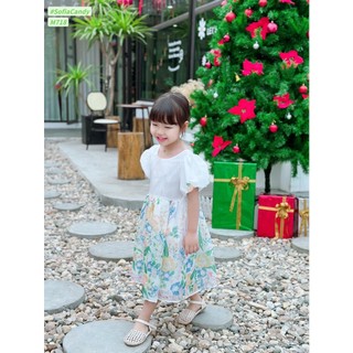 Đầm tơ trắng chân hoa