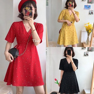 Đầm Ngắn Cổ V Cộc Tay Đắp Tà Buộc Eo Họa Tiết Hoa Nhí Đơn Giản