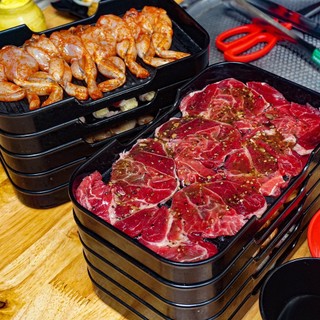Khay chữ nhật đựng Sashimi,Sushi,Buffet, nướng BBQ,lẩu nhựa Melamine nhám đen Size 23.5cm
