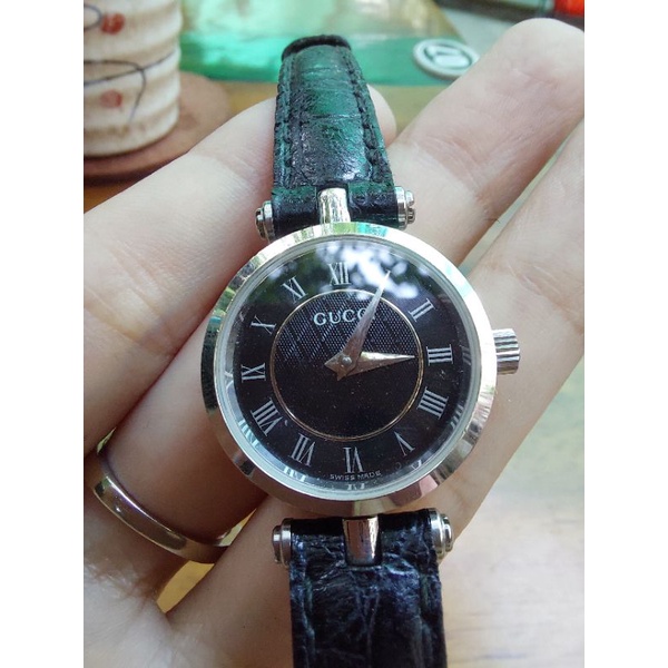 đồng hồ nữ hiệu gucci chuẩn hãng