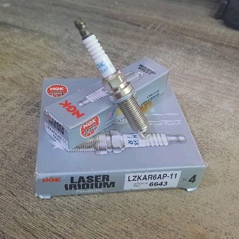 Bugi NGK LZKAR6AP-11 6643 NISSAN (1 Đầu) Sản xuất tại Nhật Bản