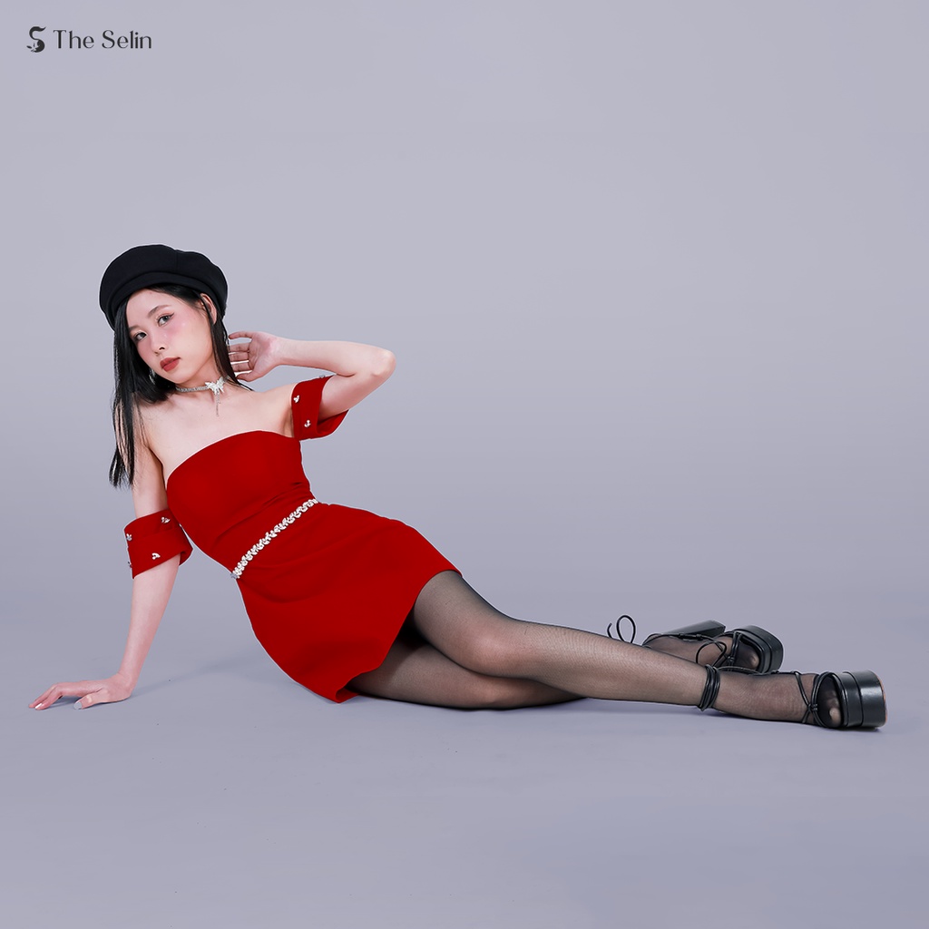 THE SELIN - Đầm nhung đỏ cúp ngực, đính đá thủ công sang chảnh Belle Minidress