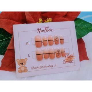 HYn's Nailbox - Nail ngắn ombre dán sticker hoa hồng