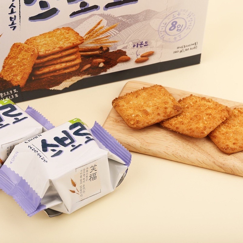 Bánh Quy Crown Soboro Cracker Hàn Quốc Hộp 240g