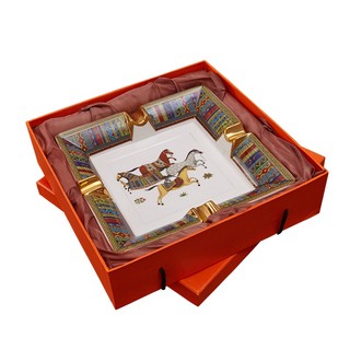 Gạt tàn xì gà, Gạt tàn Cigar trắng ngựa 4 điếu chất liệu gốm sứ cao cấp dầy dặn