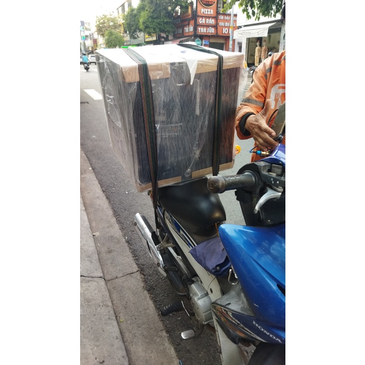 TỦ RACK 10U SÂU 500 CỬA LƯỚI MÀU ĐEN - 19 INCH - Tủ Rack 10u, 6u, 42u, 12u ĐẠI LÝ - tháng 5/2023