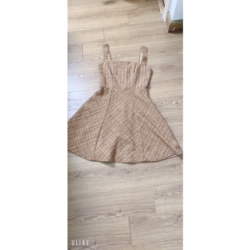 Set dạ tiểu thư