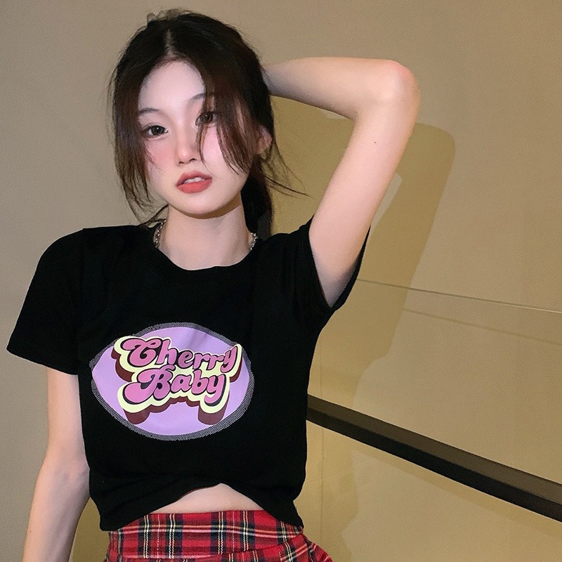 IELGY  IELGY Áo Thun Ngắn Tay Ôm Dáng Xinh Xắn Dành Cho Nữ