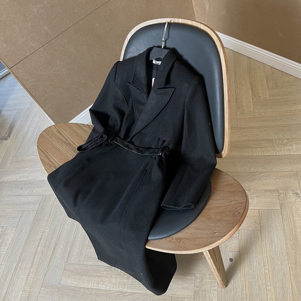 Áo khoác dạ dáng dài 2 lớp màu đen YAK11 Anilin YAME