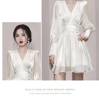 Đầm dáng xòe cổ v tay dài Emilyshop ulzzang