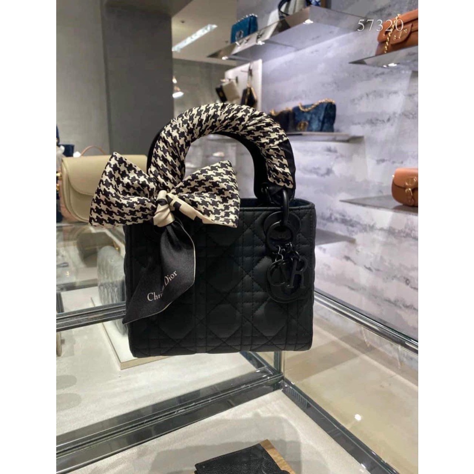 Túi CD Size 18 Bản Vip 2 Bocx Sang Sịn Có 2 Dây Đeo Chéo Cầm Tay Siêu Sang Chảnh