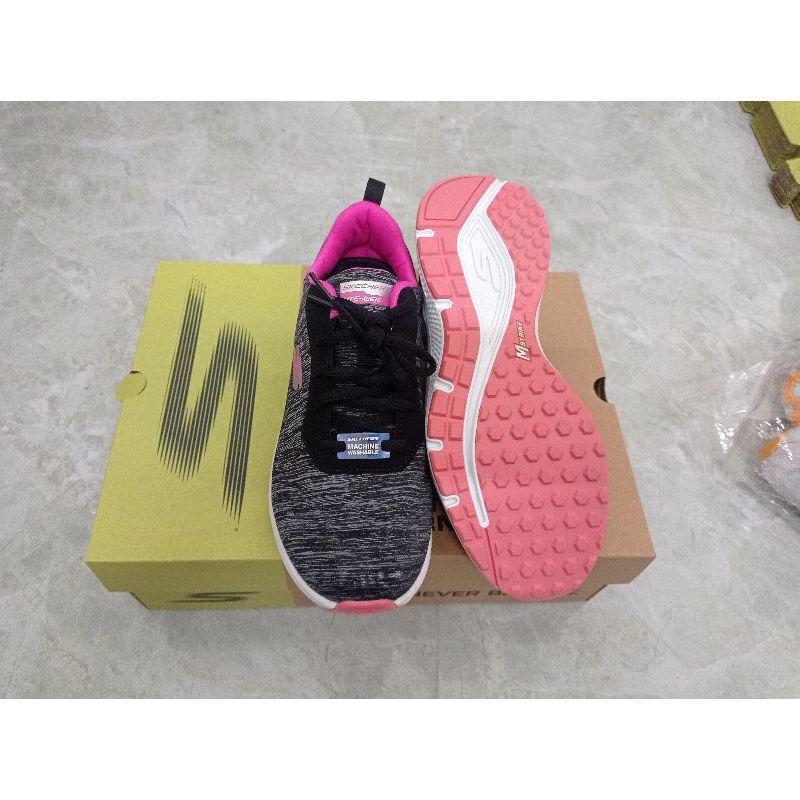 Giày skechers nữ chính hãng