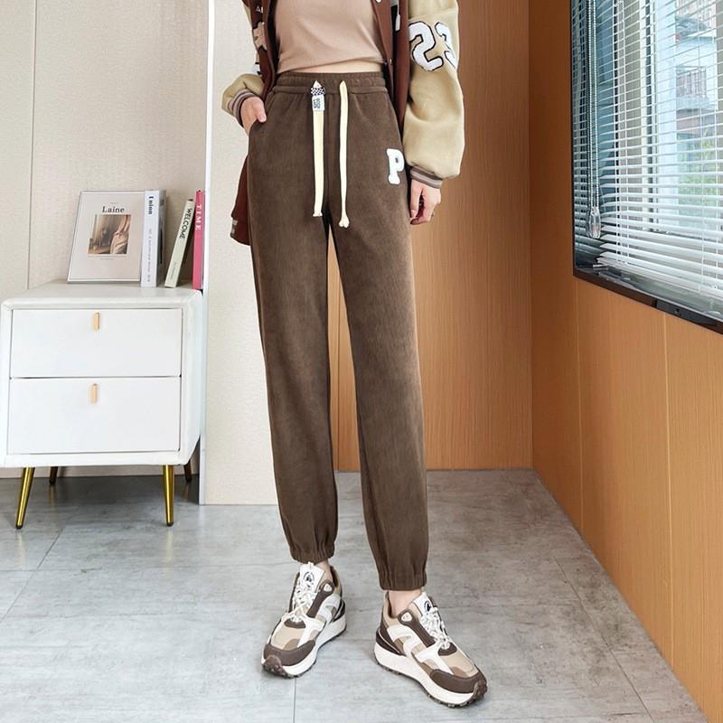Quần jogger nữ thể thao nhung tăm ống rộng cạp chun bo gấu CHAT cao cấp Q907