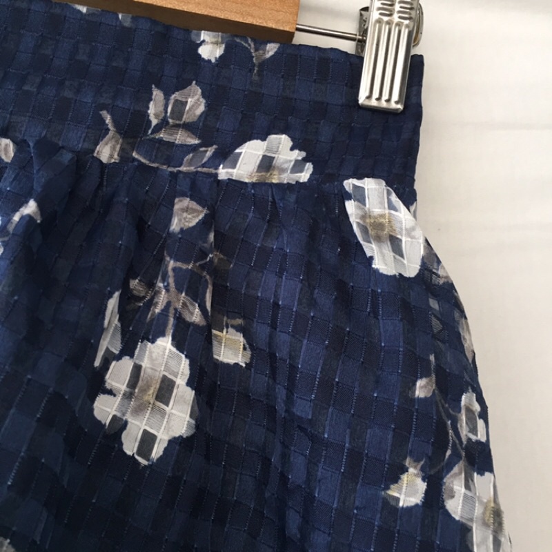 Chân váy hoa Nhật siêu xinh