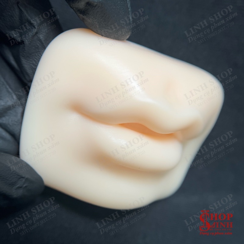 Môi 5D xinh đẹp, môi silicon tập xăm