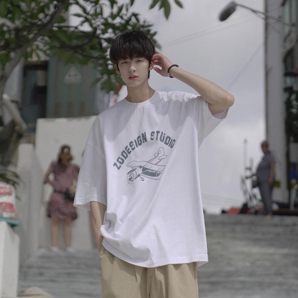 Áo Thun Ngắn Tay Dáng Rộng Thời Trang Retro Cá Tính Cho Nam