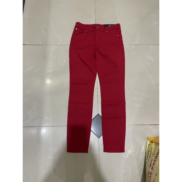 Thanh lý quần tây và quần jean còn 90%