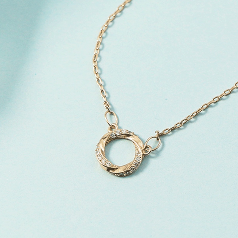 Vòng cổ Mặt Nhẫn Kim Cương Thời Trang Cho Nữ