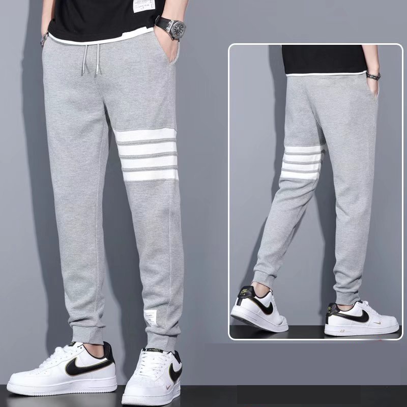 Quần jogger nam chất xốp thái, Quần thể thao nam phối kẻ sọc mẫu mới 2023 - ADAM MAN
