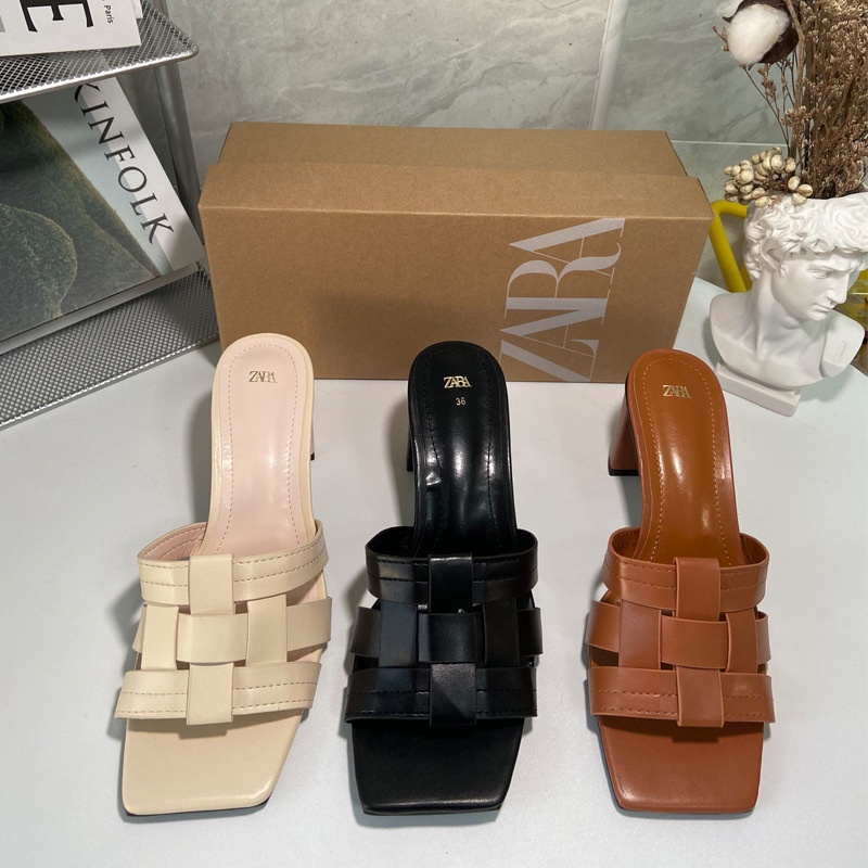 Giày Sandal Cao Gót Hở Ngón Mũi Vuông Phong Cách Retro Cho Nữ