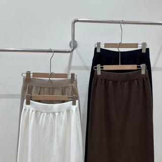 Chân váy len xẻ sau EE2112