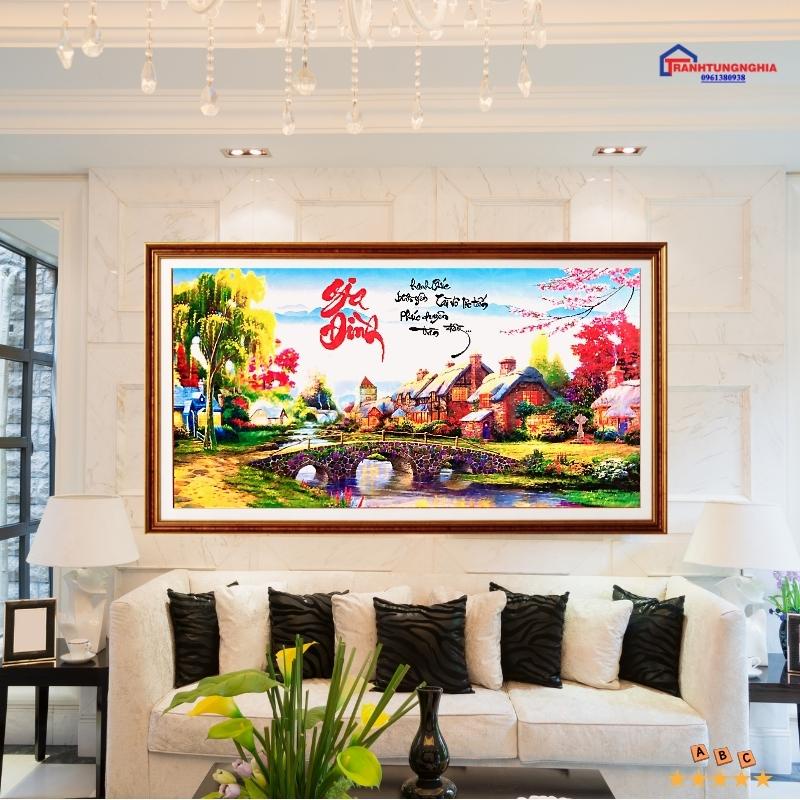 Tranh đính đá, tranh thêu chữ thập gia đình hạnh phúc