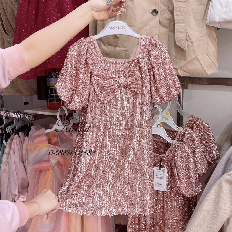 Váy kim sa Zara đính nơ