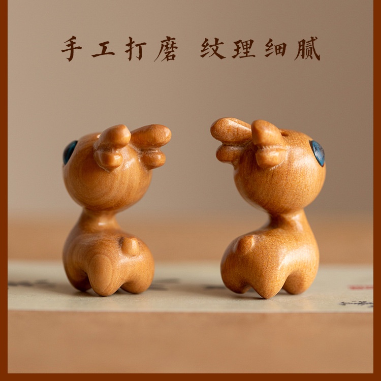 Móc khóa/ Dây treo điện thoại hươu thiên lộc làm từ gỗ đàn hương - Mang lại may mắn tài vận