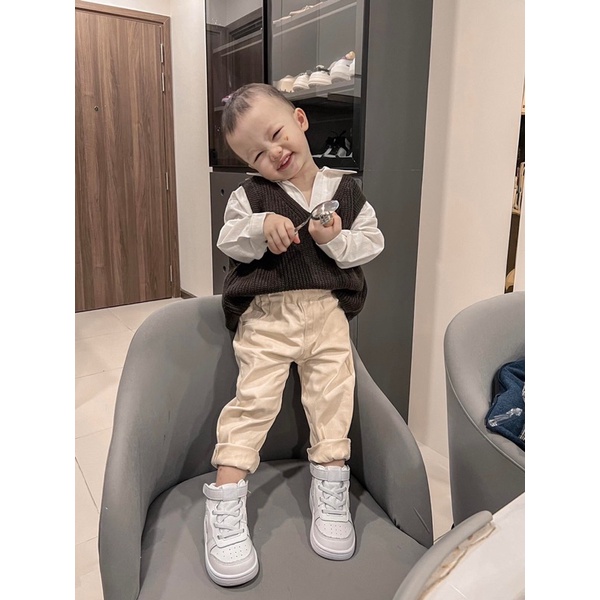 Sơmi trắng cho bé P'ti chou