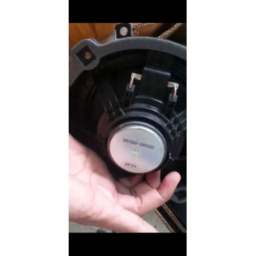 Loa 16cm dành cho xe  4cm không đụng kính từ nhỏ cực hay. Giá 1 cái