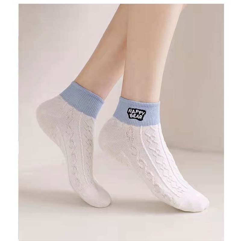 Vớ tất cổ ngắn thêu icon gấu xanh trắng