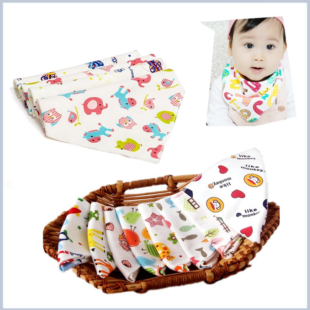Yếm Tam Giác Cotton 2 Lớp Dày Dặn Cao Cấp Có Cúc Bấm Mẫu Ngẫu Nhiên
