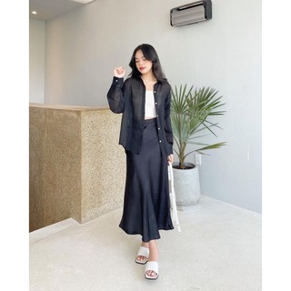 Áo sơ mi + CV dài lụa đen( S/M/L)