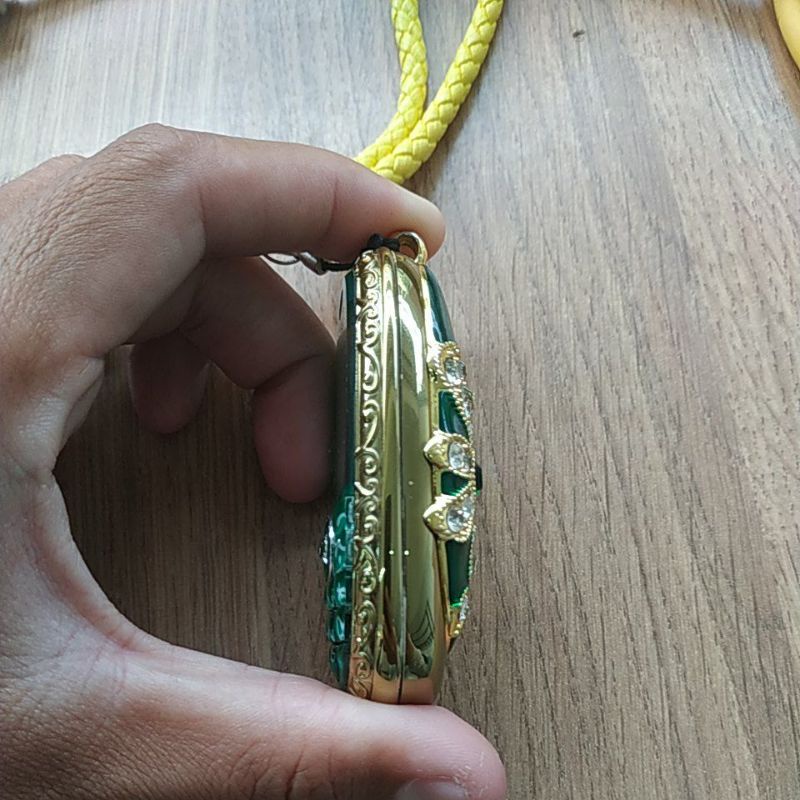 Điện thoại mini xanh ngọc lục bảo siêu độc