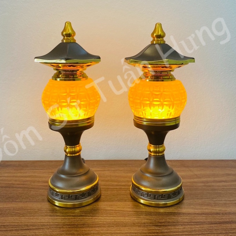 Cặp đèn thờ đá lưu ly để ban thần tài, ban gia tiên cắm điện led siêu sáng kích thước 25cm