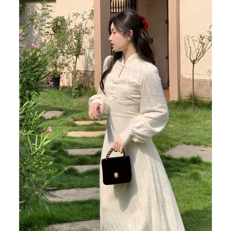 Đầm ren sườn xám cách tân cổ tàu nhẹ nhàng new 2023🌸