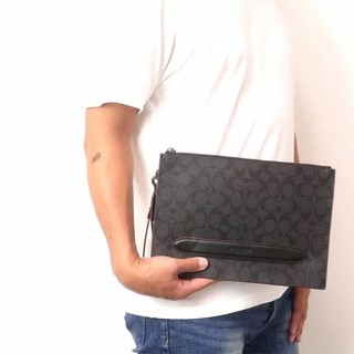 Clutch Coach dành cho nam lịch lãm