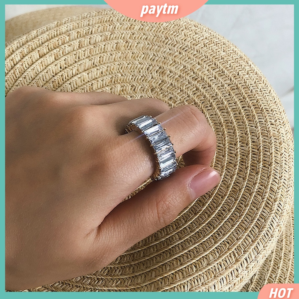 {PTM} Nhẫn dát đá zirconia vuông sang trọng