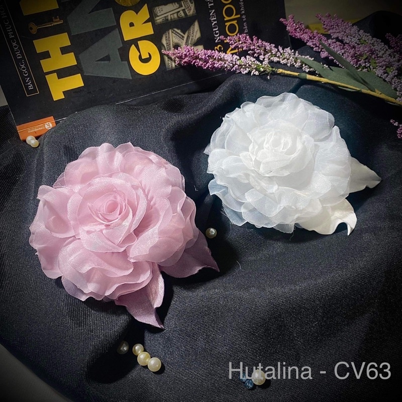 Hoa Cài Áo Handmade Vải Voan CV63 - HUTALINA