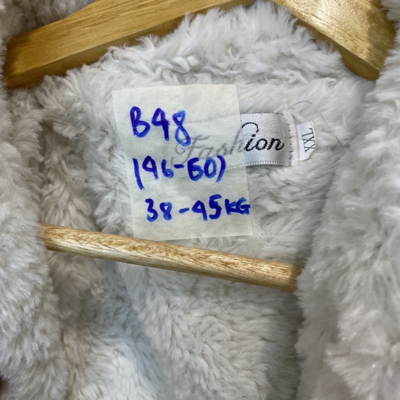 Áo khoác parka lót lông cho nữ hàng 2hand size 38-45kg B48