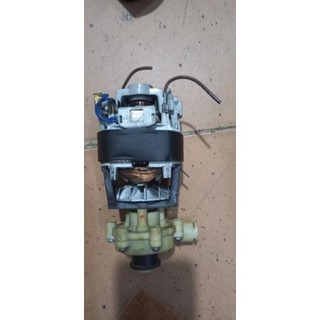 Bơm trợ lực máy nước nóng trực tiếp