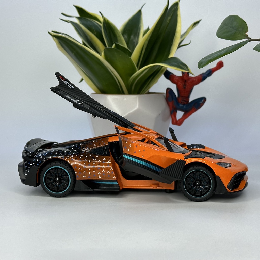 Mô hình xe kim loại Mercedes AMG ONE tỷ lệ 1:24 quái thú đường phố