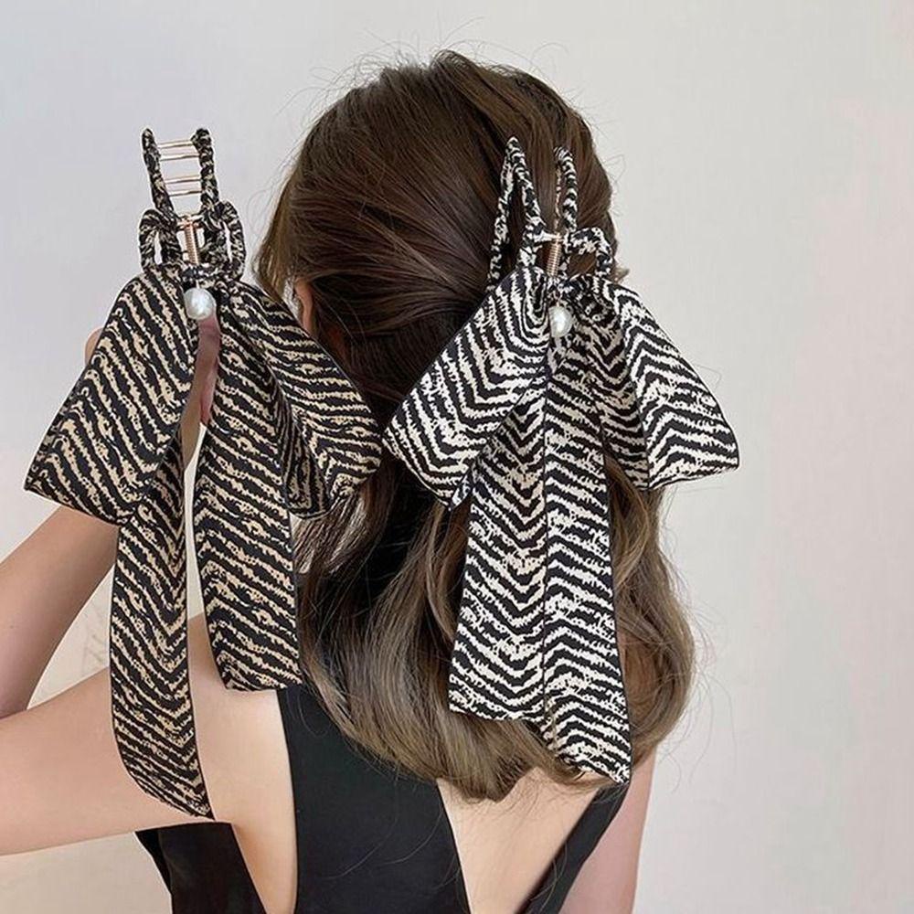 TWINKLE Kẹp Tóc Nơ Họa Tiết Kẻ Sọc Phối Tua Rua Dễ Thương Cho Nữ