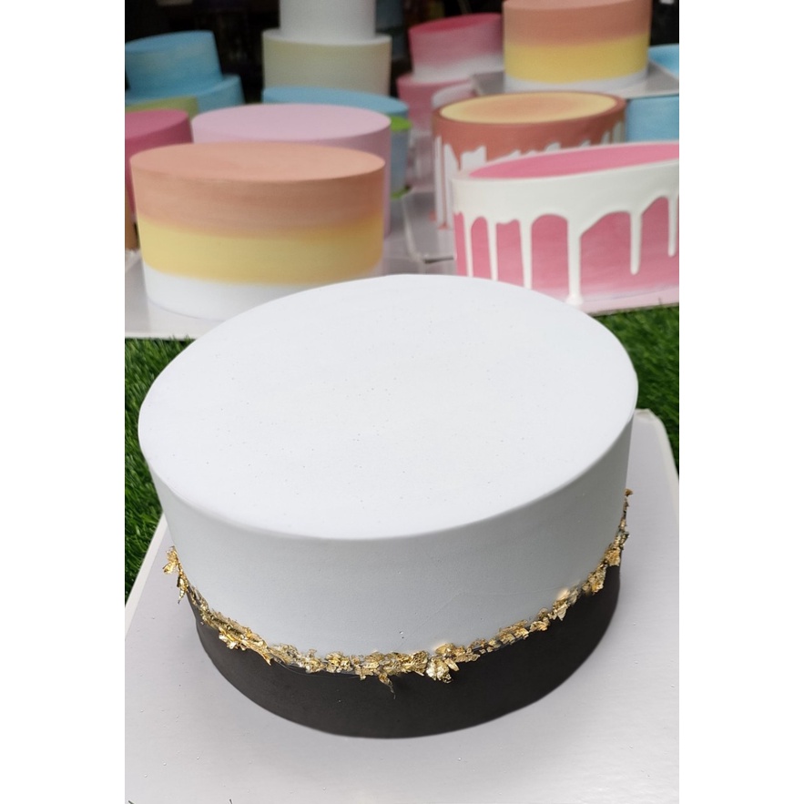 Phôi bánh sinh nhật màu đen trắng, mô hình tự trang trí decor theo ý muốn