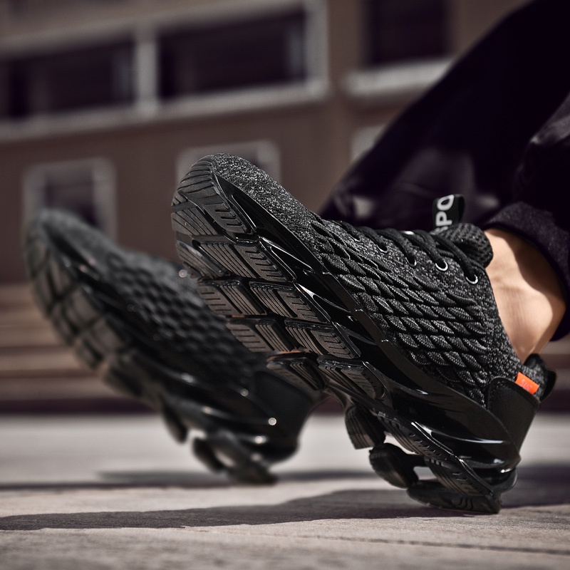 Plus Giày Thể Thao Chạy Bộ Chống Trượt Thoáng Khí Cho Nam Nữ Size 36-47