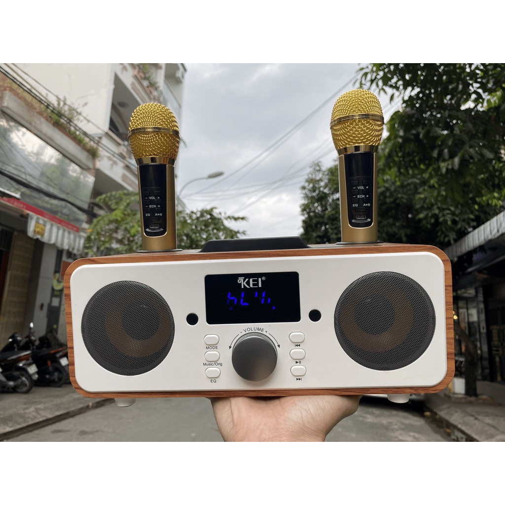 Loa karaoke bluetooth KEI K06 - Sạc pin ngay trên micro - Tặng kèm 2 micro không dây có màn hình LC