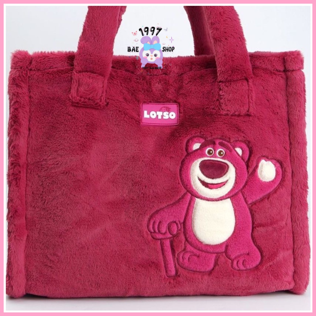 [CHÍNH HÃNG DISNEY] Túi tote Gấu dâu Lotso hình vuông xinh xắn | BigBuy360 - bigbuy360.vn