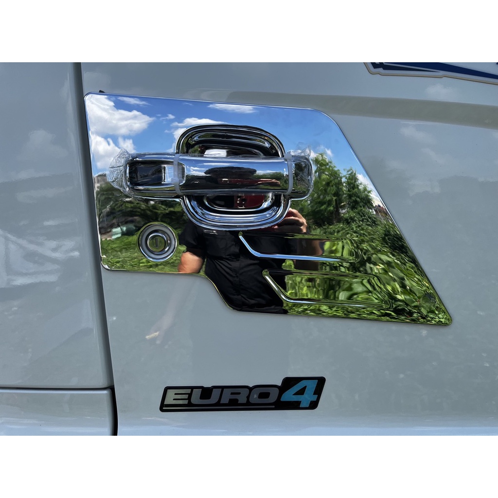 Ốp tay nắm cửa cánh chim Hino 500