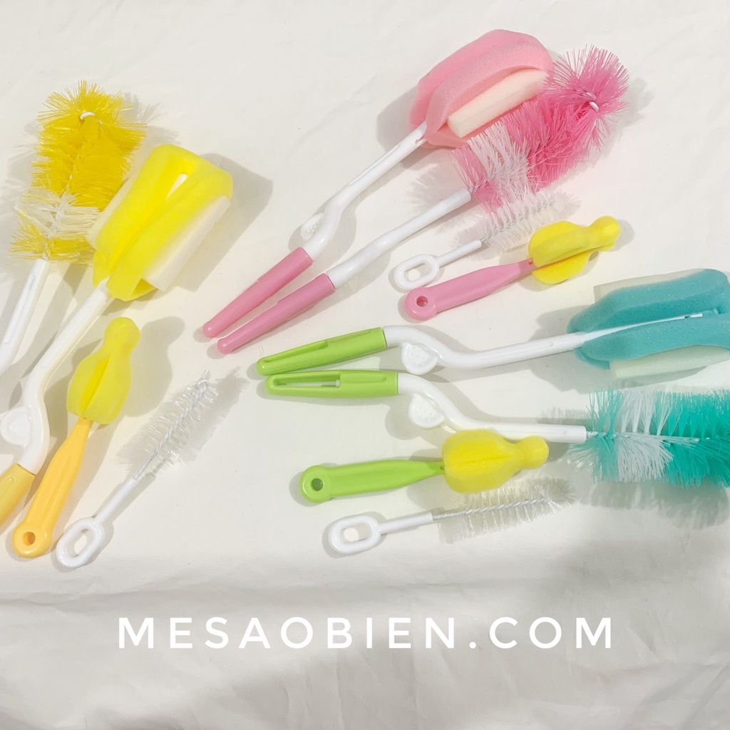 Bộ cọ bình sữa 4 chi tiết cho bé